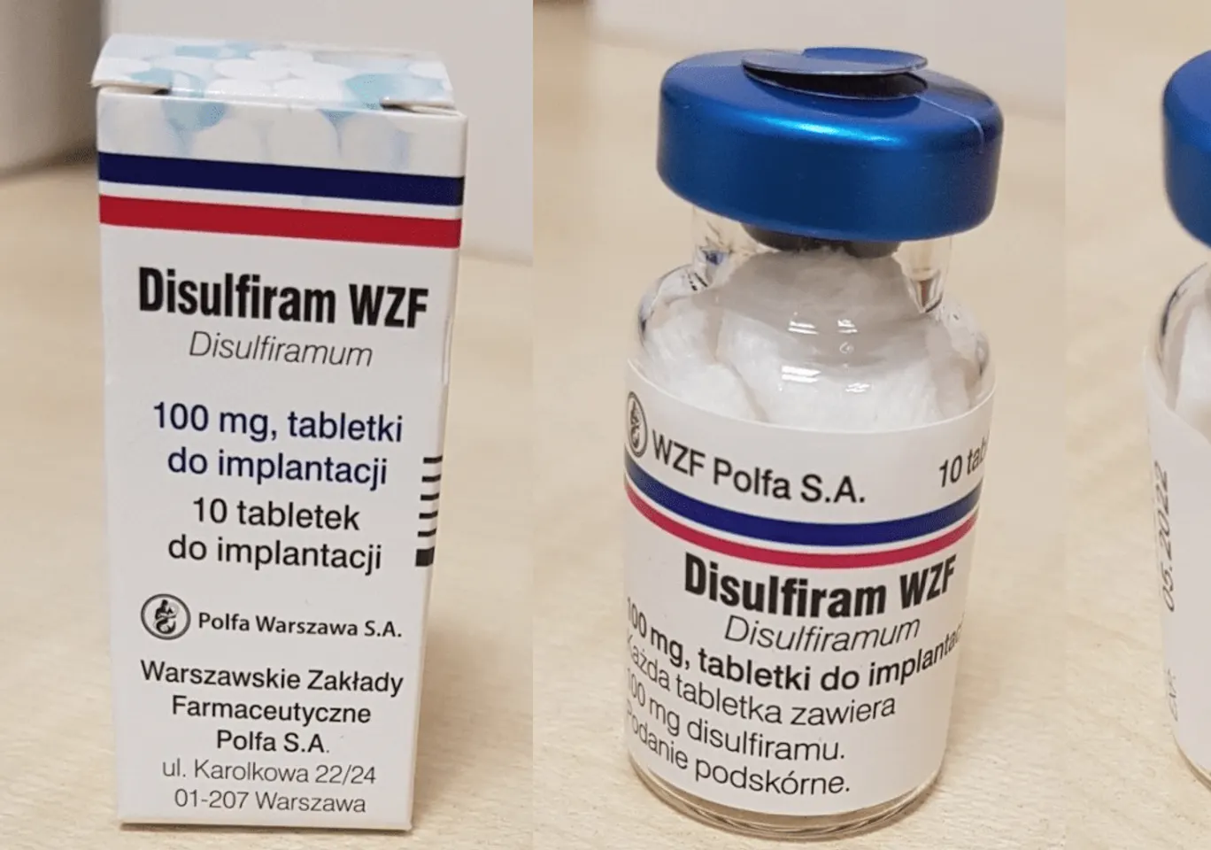 Wszywka alkoholowa Esperal Zambrów: fiolka disulfiramu obok opakowania leku